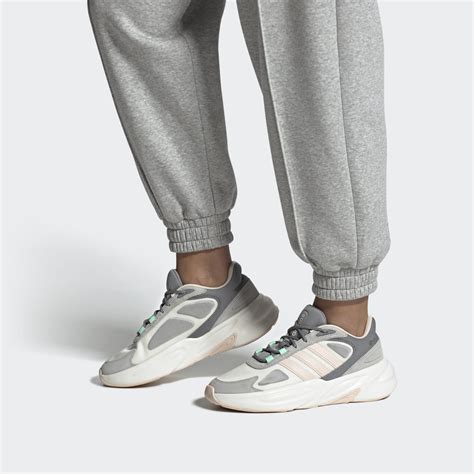 adidas lichtgevende schoenen|Cloudfoam .